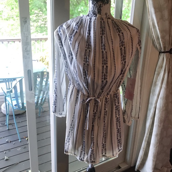 Romper - Picture 2 of 2